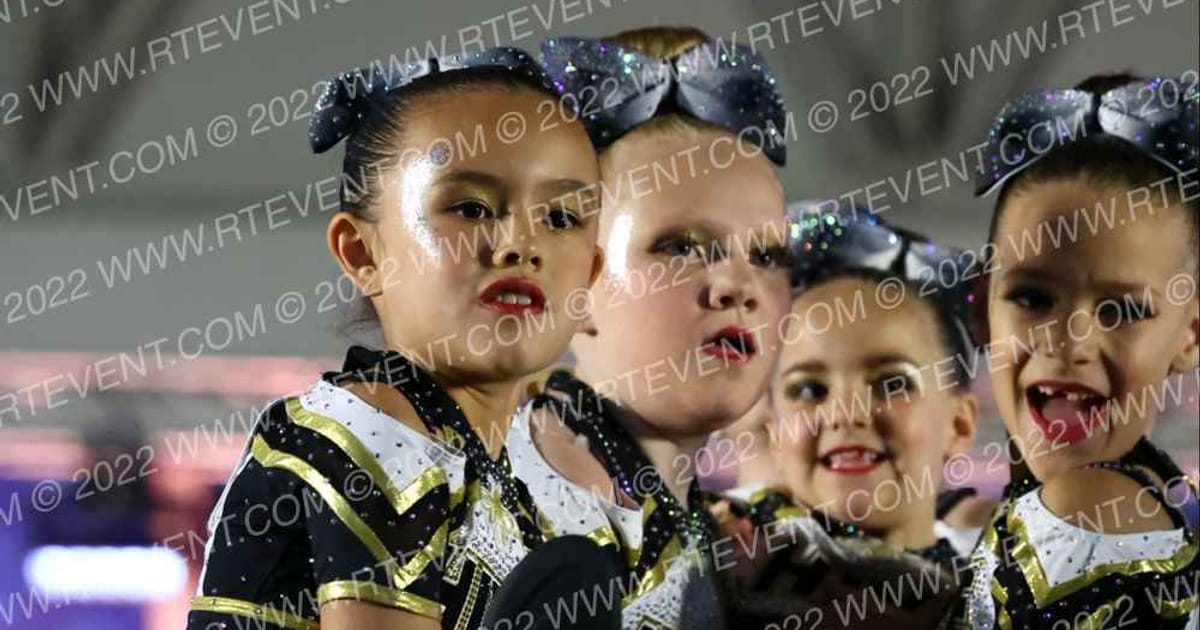 The Hive Cheer Stingettes · Return to Atlantis Salt City Lake
