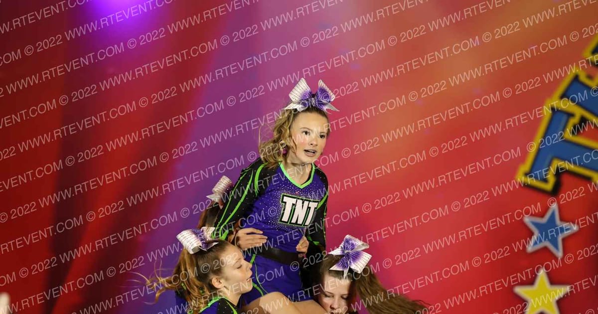 TNT Cheer Icons · The American Heartland
