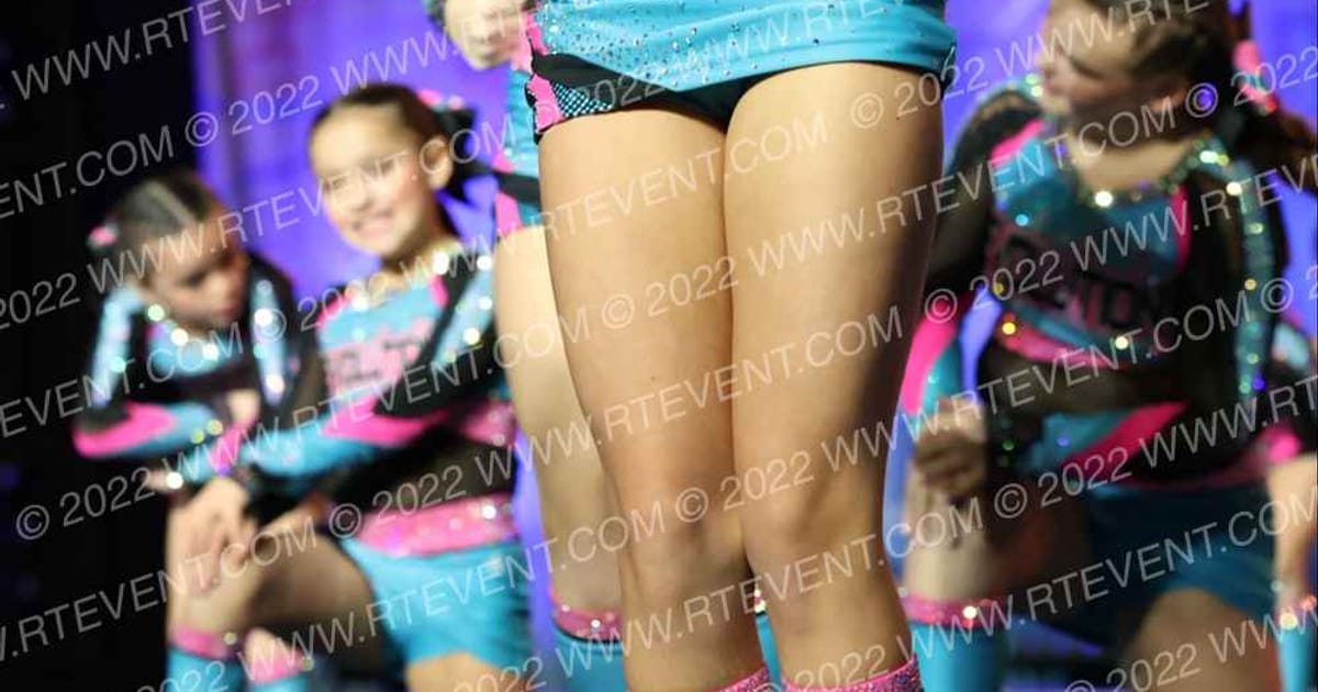 Evolution Cheer Teal Craze · Spirit Cheer Grand Nationals DIDII