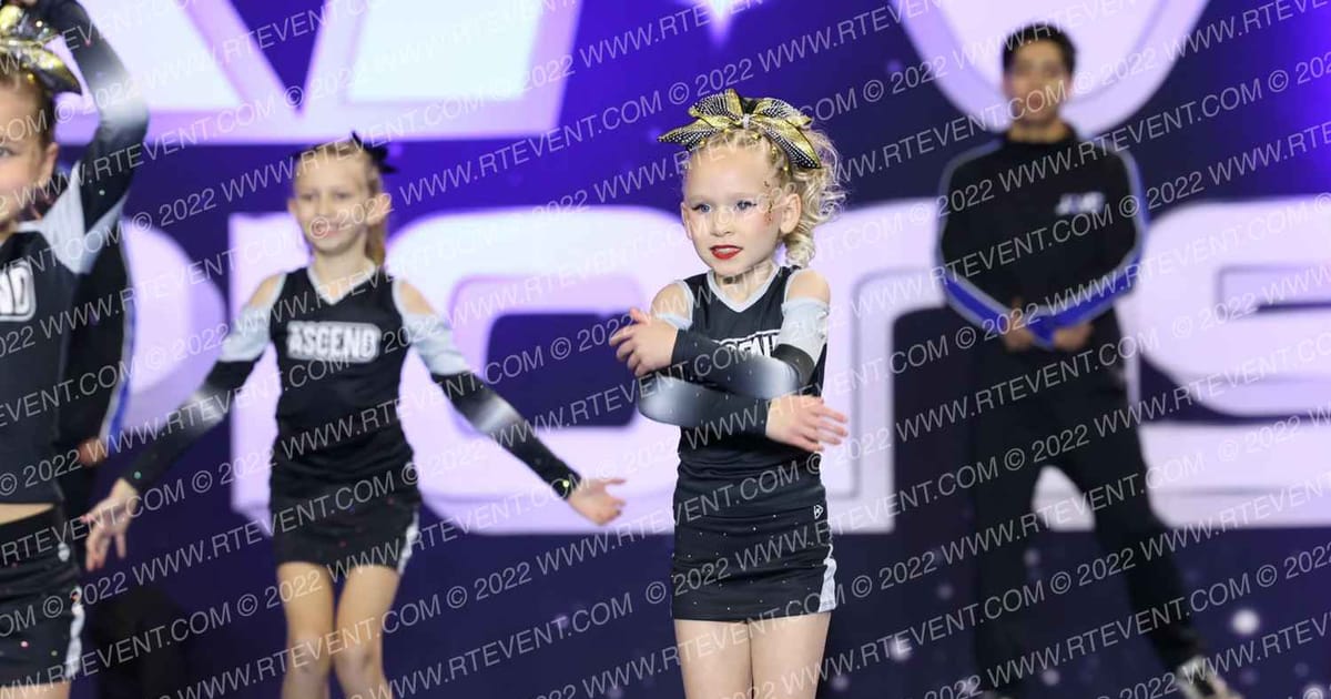 ASCEND ELITE CHEER MINI SPARK · Showdown at the Bay