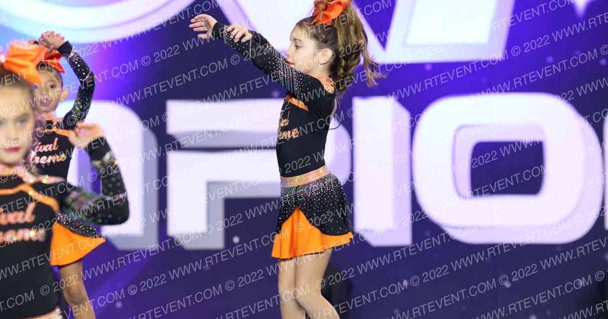 RIVAL EXTREME ORANGE QUARTZ · Showdown at the Bay