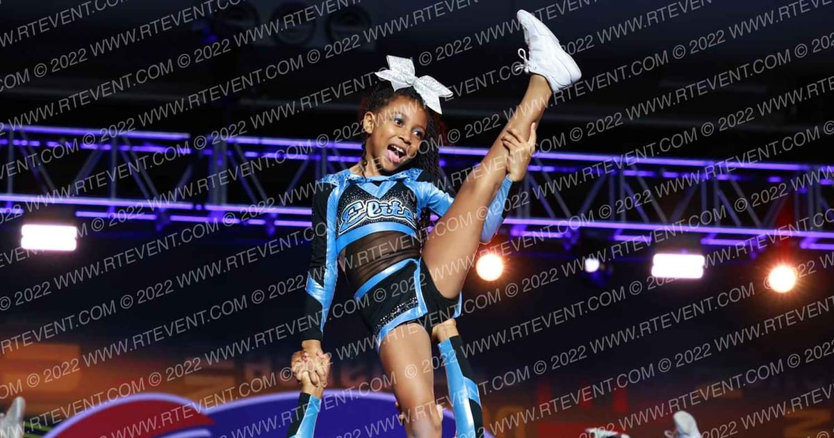YMCA Elite All Stars DIAMONDS · Spirit Cheer Grand Nationals DIDII