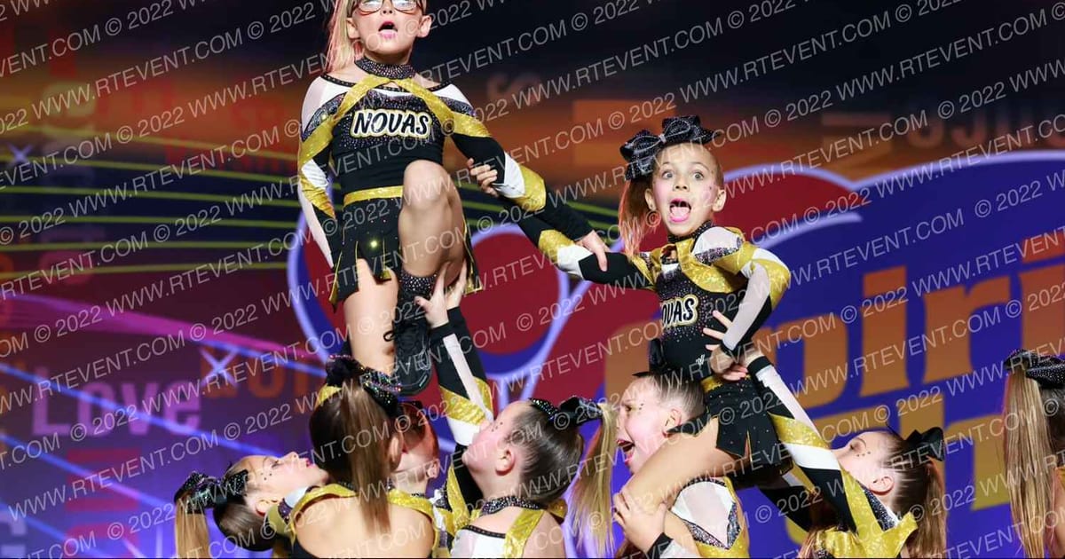 World Cup Supernovas · Spirit Cheer Grand Nationals DIDII