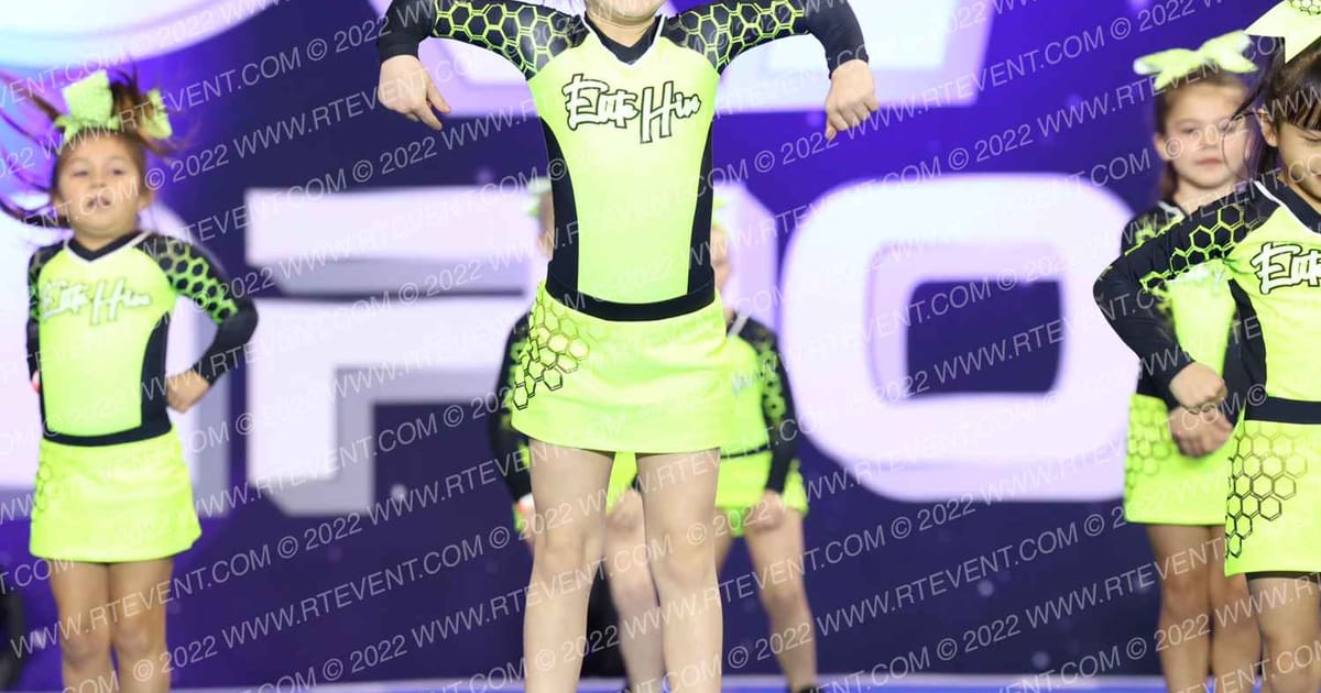 ELITE HIVE CHEER QUEEN BEES · Showdown at the Bay