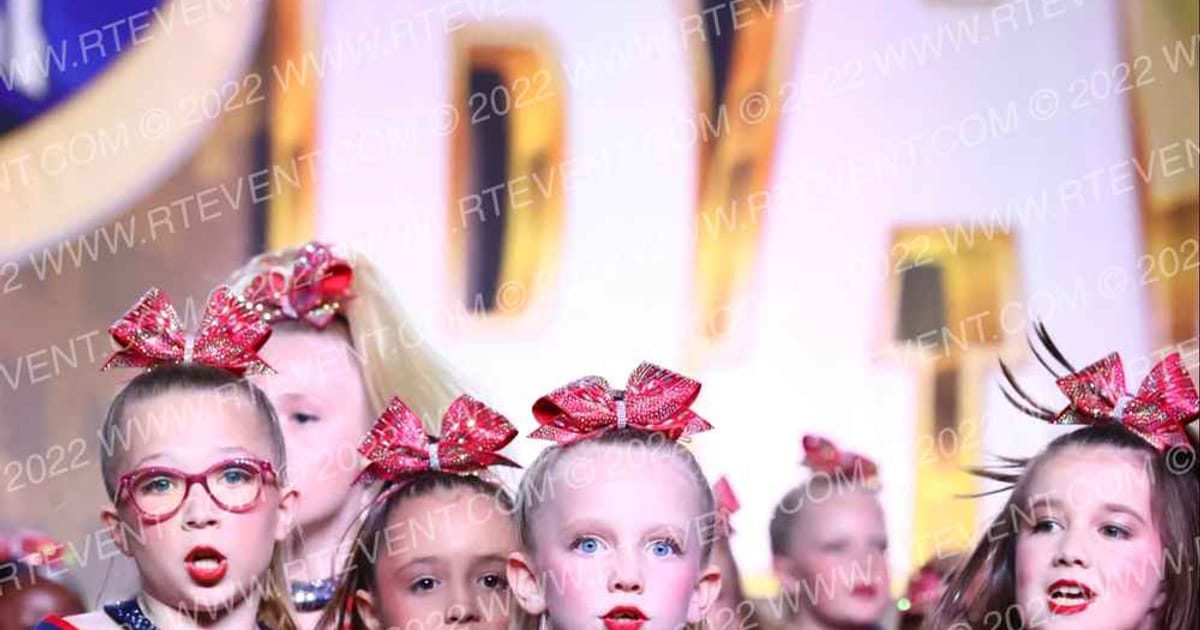 All-Star Revolution BOMBSHELLS · Cheer Power Cash Bash Showdown FIXED