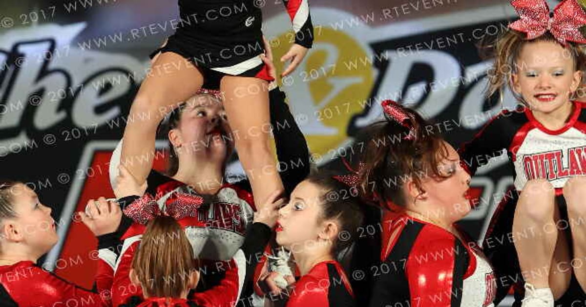 Glouchester Outlaws Bombshells · Maryland Madness
