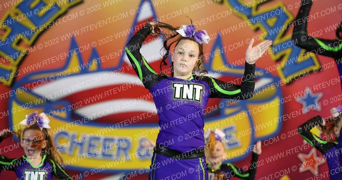 TNT Cheer Emeralds · The American Heartland