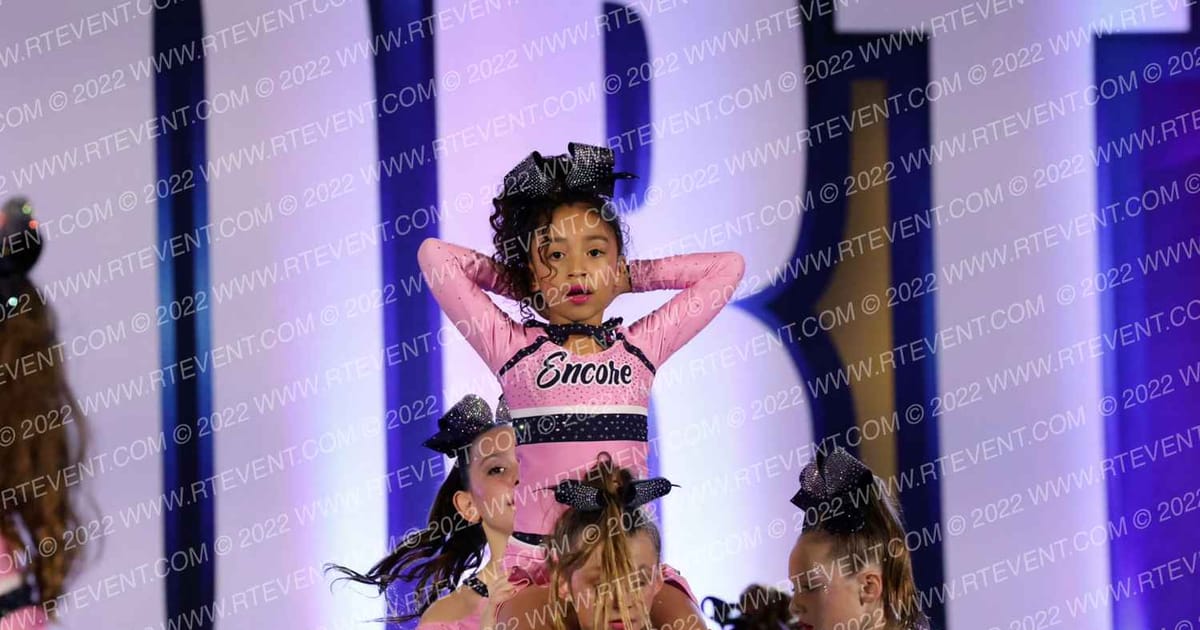 Encore Training LLC Pink Dreams Legends · CHEERSPORT Biloxi Classic DIDII