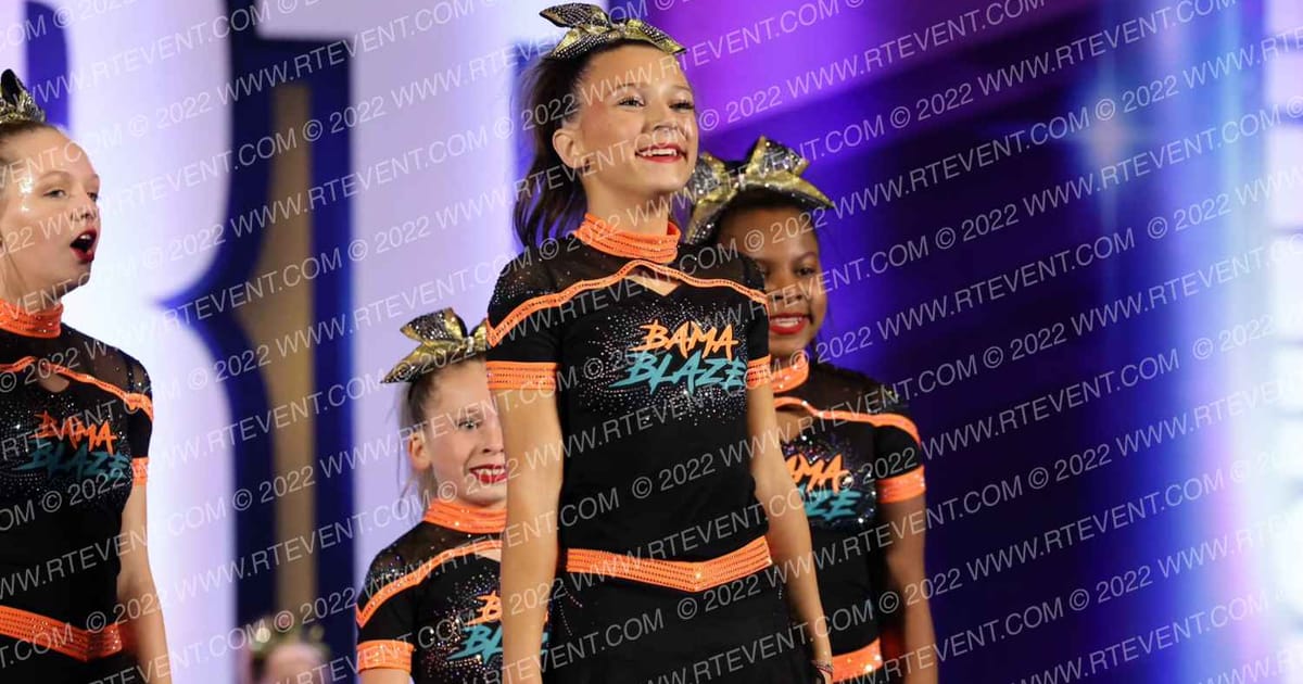 Bama Blaze Cheer Golden Girls · CHEERSPORT Biloxi Classic DIDII