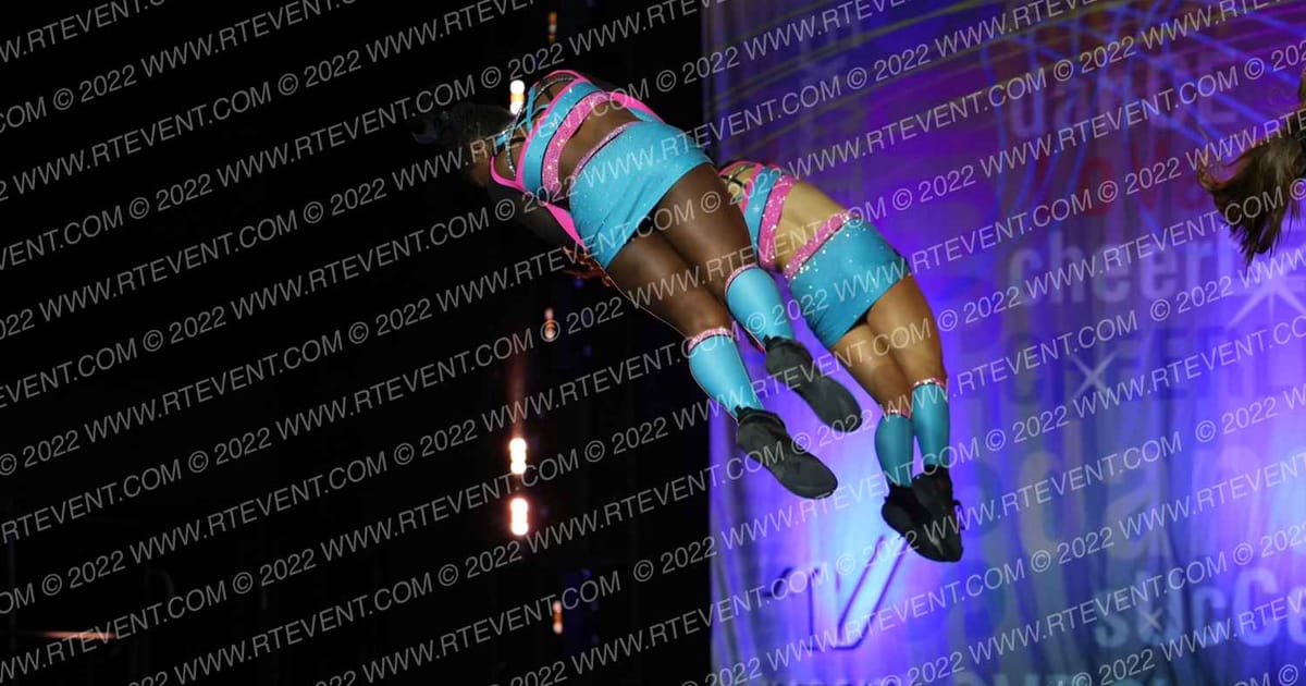 Evolution Cheer Teal Obsession · Spirit Cheer Grand Nationals DIDII