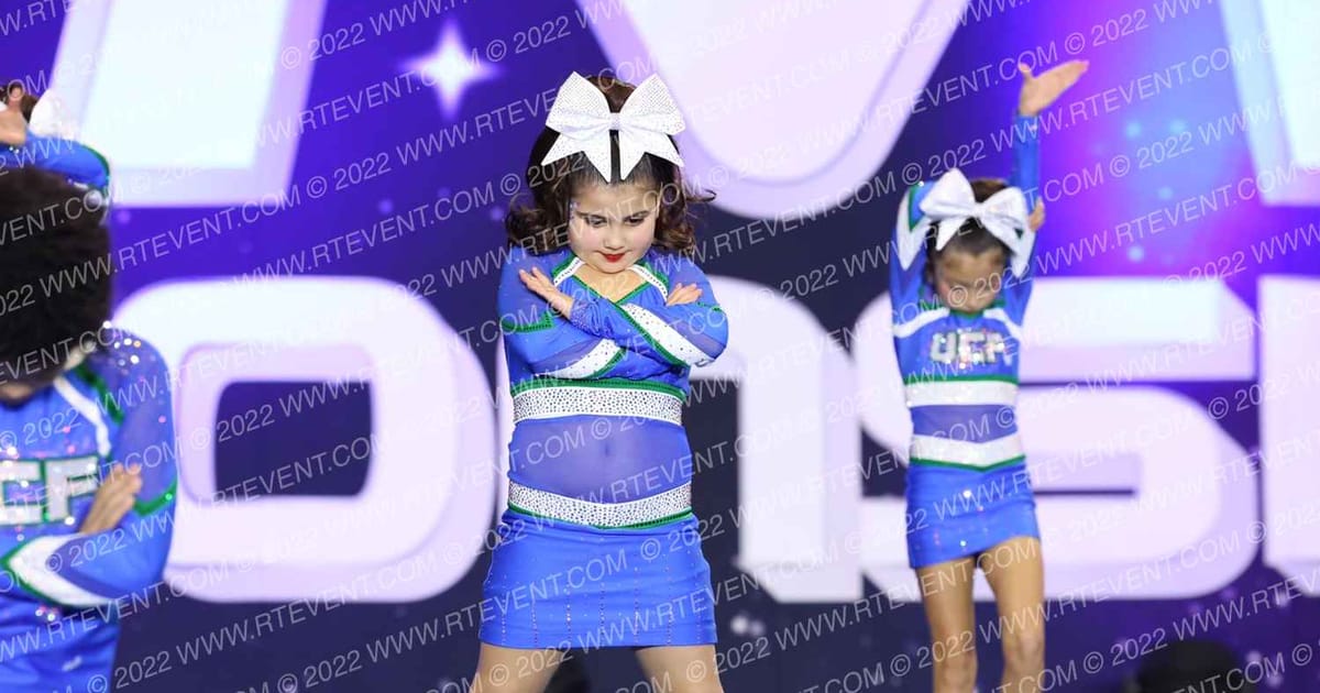 UNIVERSITY CHEER FORCE BLIZZARD · Showdown at the Bay