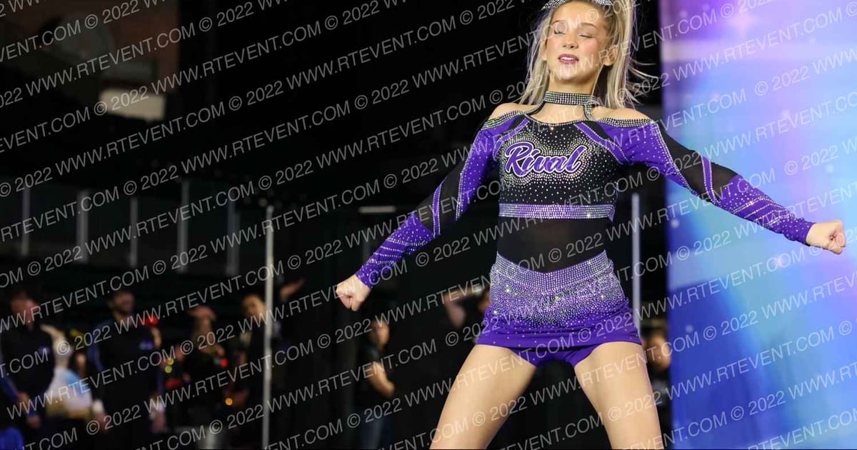 RIVAL EXTREME MISS AMETHYST · Showdown at the Bay