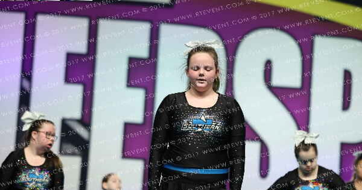 Newnan Southern Stars SUPERSTARS · CHEERSPORT NATIONALS HALL C1