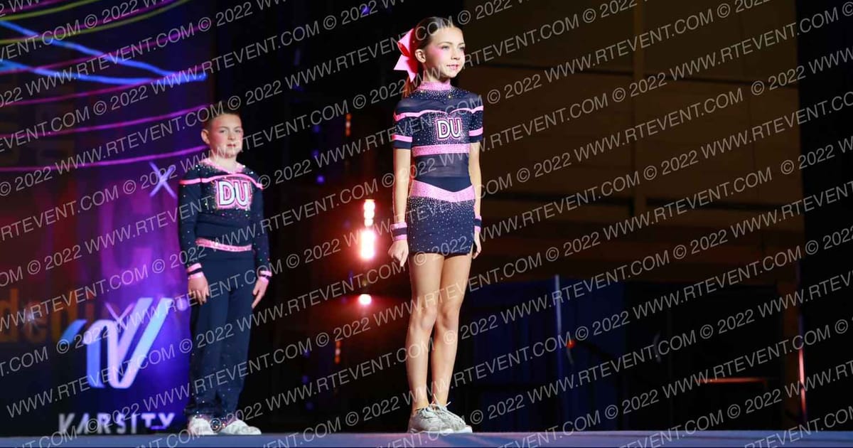 Dazzle U All Stars Spotlight · Spirit Cheer Grand Nationals DIDII