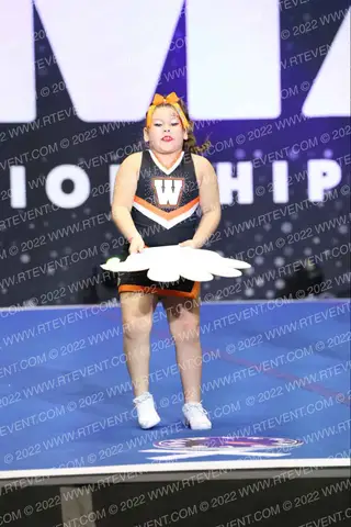 LA PUENTE WARRIORS JR GREMLINS