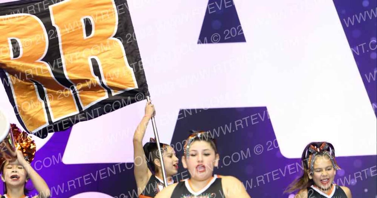 LA PUENTE WARRIORS PEE WEES · Palms and Pyramids