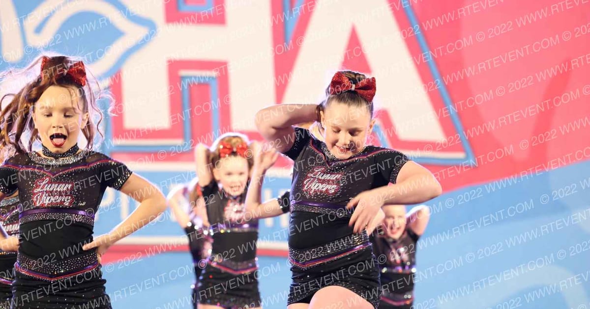 Lunar Viper Allstars Boas · Aloha Baltimore Showdown