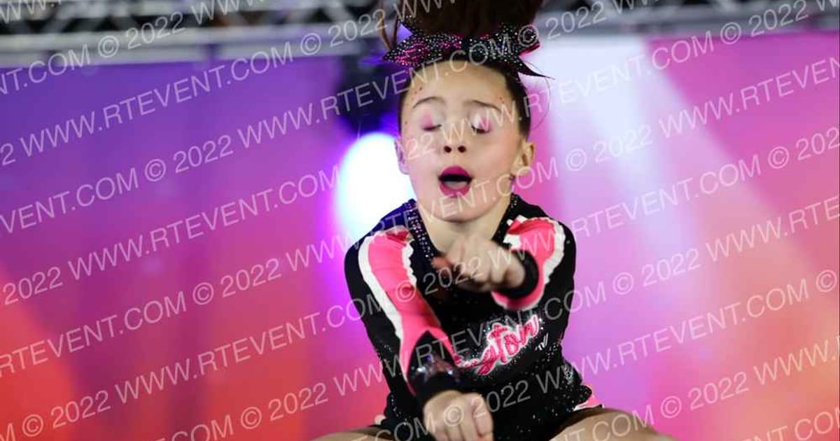 Burlington All Stars Pink Ladiez · The American Heartland