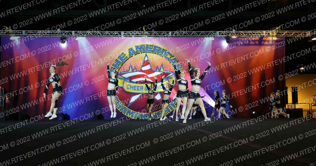 Ultimate Dance & Cheer Everest · The American Heartland