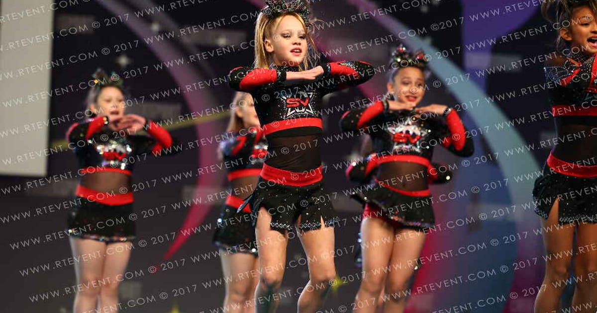 Stars Vipers San Antonio Pure Poison · CHEERSPORT NATIONALS HALL B1