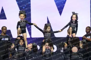 VIBE CHEER VIXENS