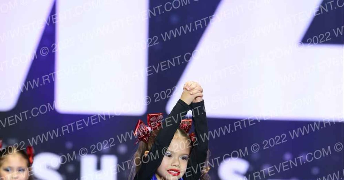 RELENTLESS ROYALS JEWELS · Palms and Pyramids