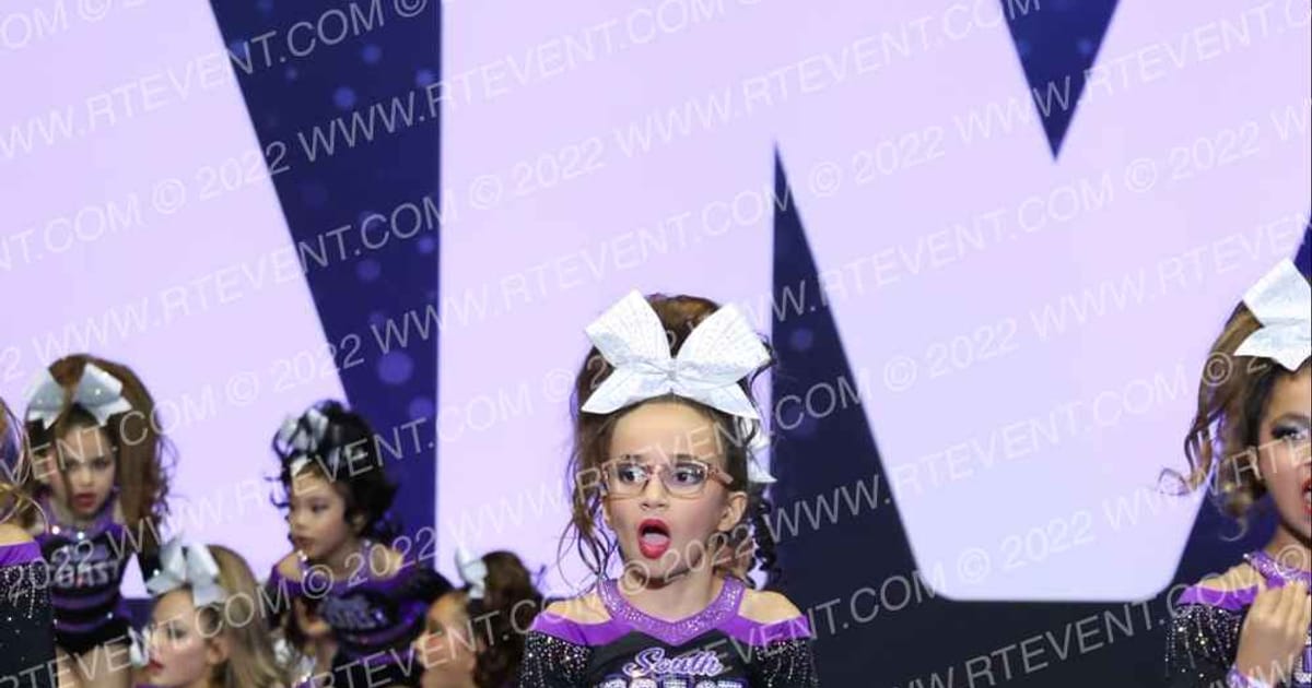 SOUTH COAST CHEER HEART · Palms and Pyramids