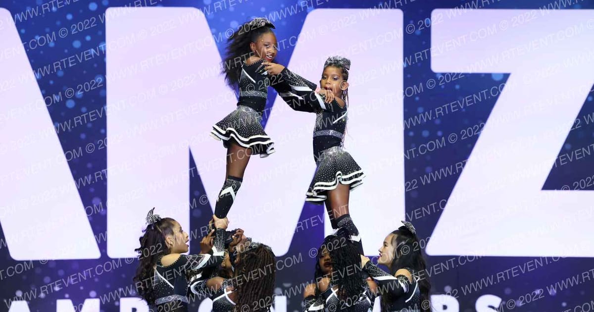 BLING ATHLETICS BLING QUEENS · Palms and Pyramids