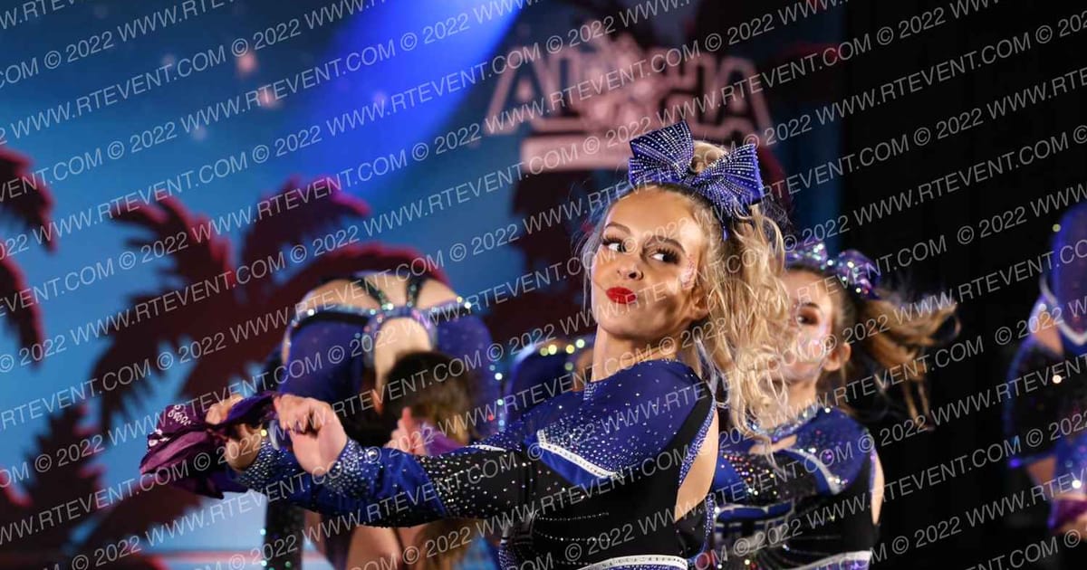 Celebrity Cheer Unlimited Spotlight · Aloha Portland Showdown DIDII