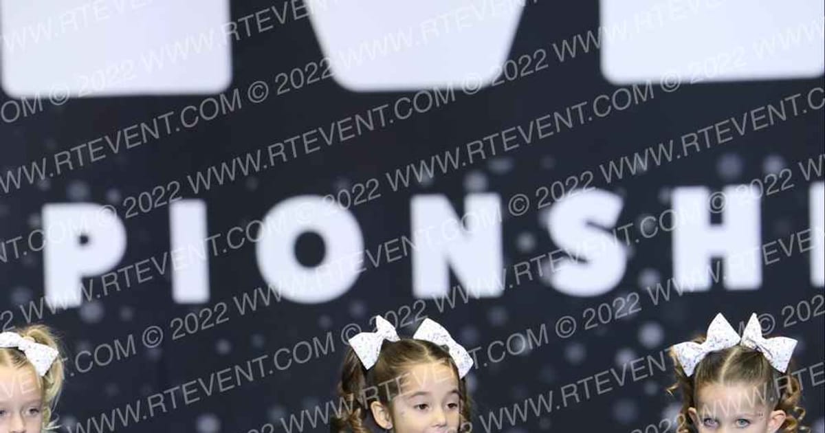 YAC ELITE SPRINKLES · Palms and Pyramids