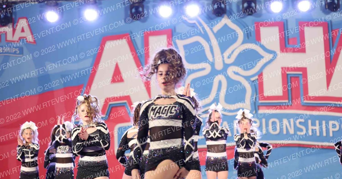 Magic Athletics Material Girls · Aloha Baltimore Showdown