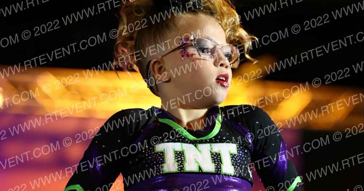 TNT Cheer Fearless · The American Heartland