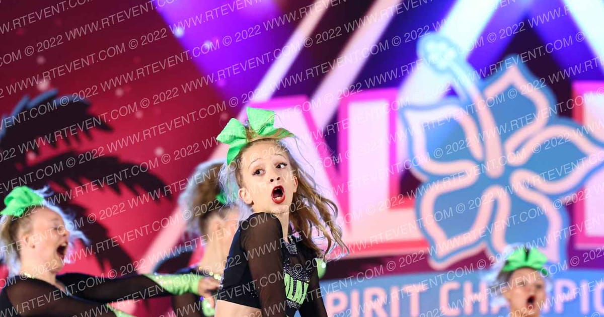 Galaxy Elite Athletics Starstruck · Aloha Portland Showdown DIDII