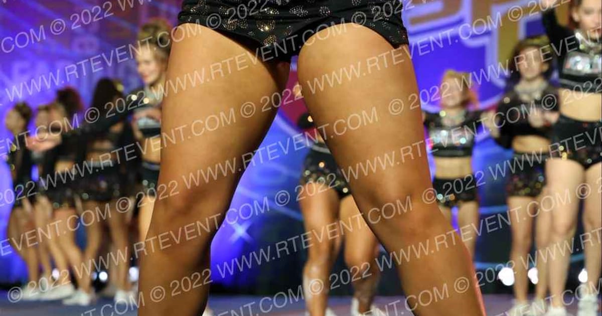 World Cup Shooting Stars · Spirit Cheer Grand Nationals DIDII