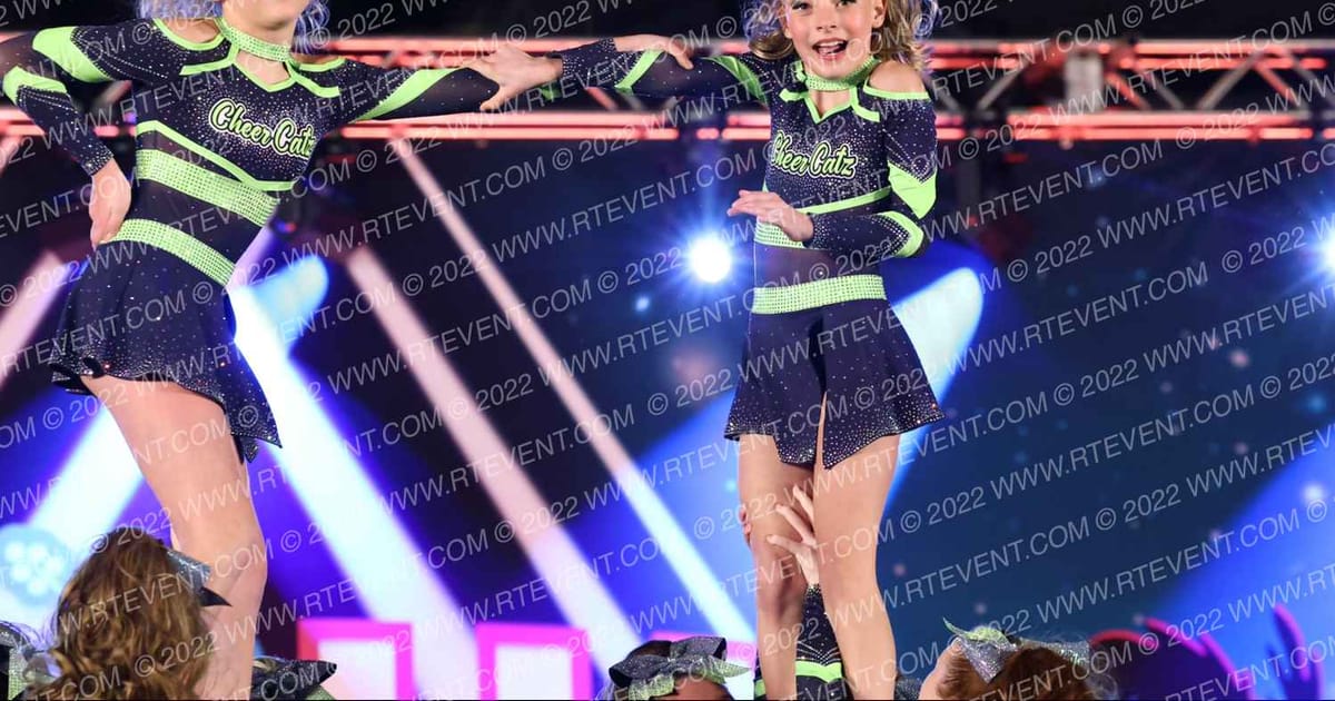Salem Cheer Catz Cyclone Catz · Aloha Portland Showdown DIDII