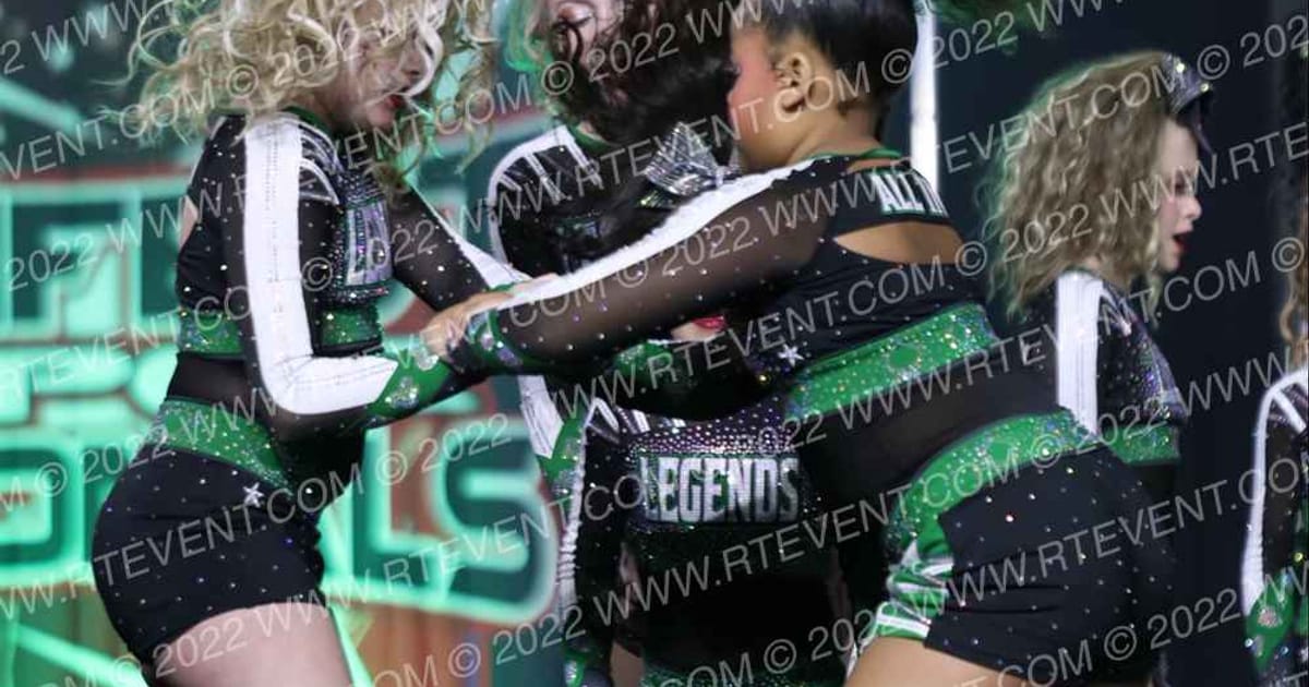 House of Legends Deuces WILD! · Jamfest Cheer Super Nationals