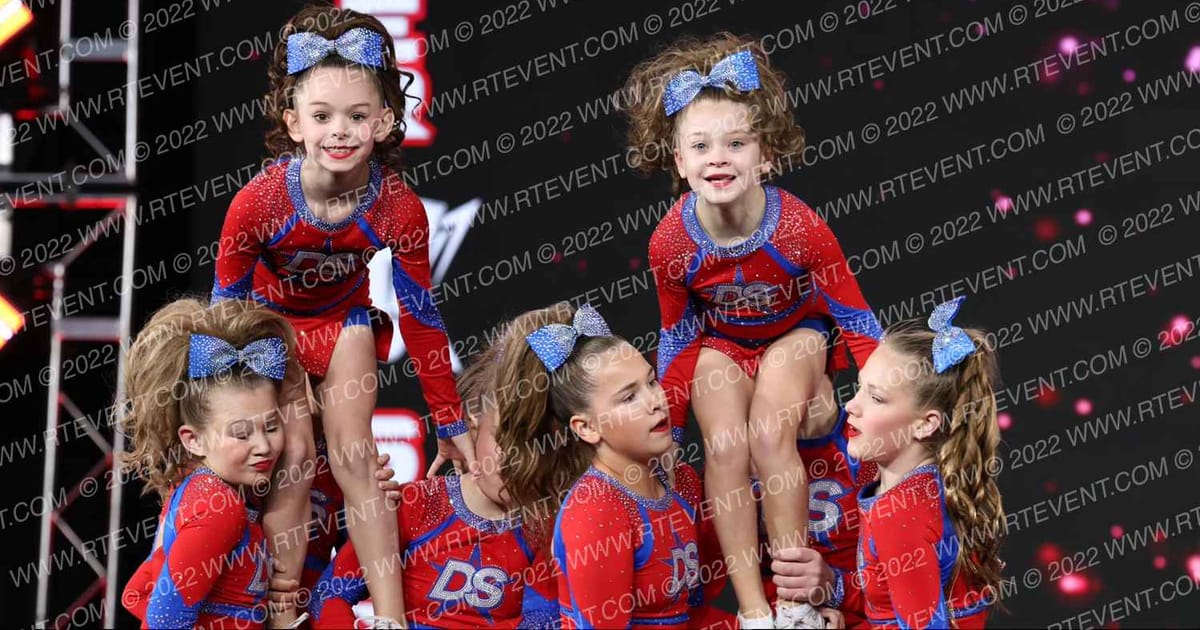 Dakota Spirit Blaze · Jamfest Cheer Super Nationals