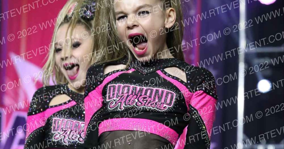 Diamond Athletics Crush · Jamfest Cheer Super Nationals