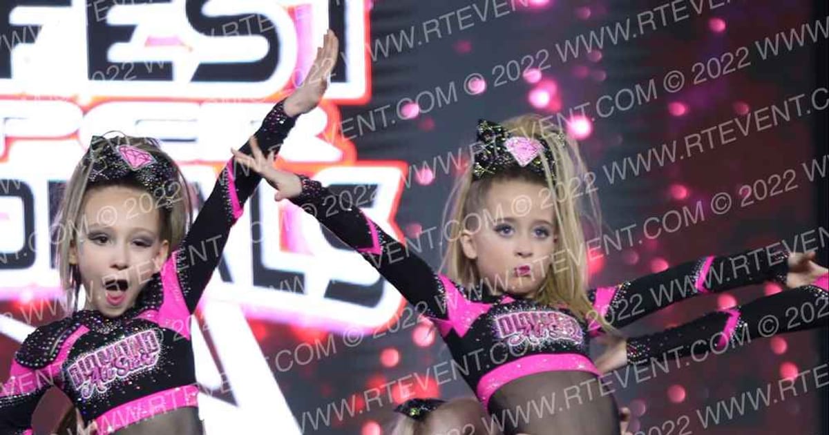 Diamond Athletics Mini mayhem · Jamfest Cheer Super Nationals