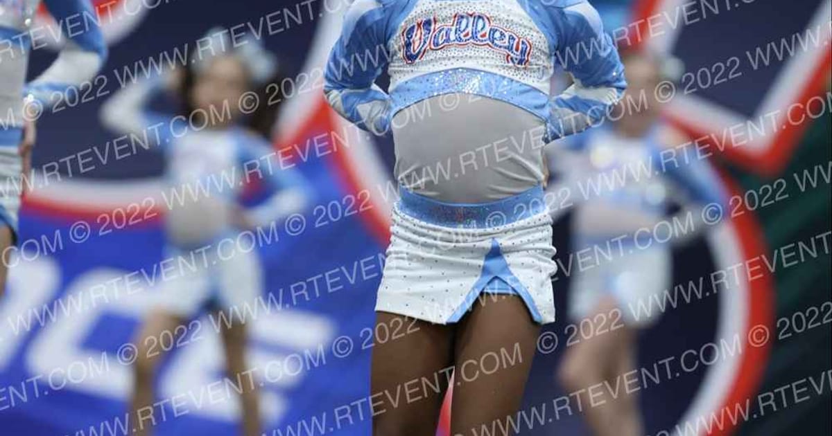 Valley Cheer GLITTERBOMBS · JAMfest Oaks Classic