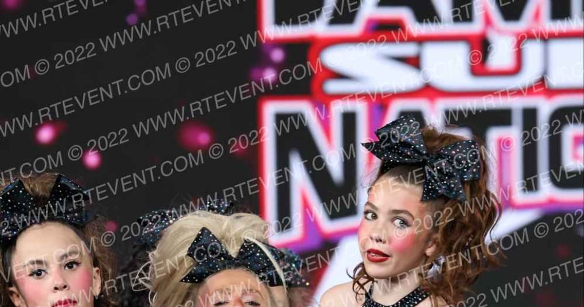 Rock Cheer Company Love Bugs · Jamfest Cheer Super Nationals