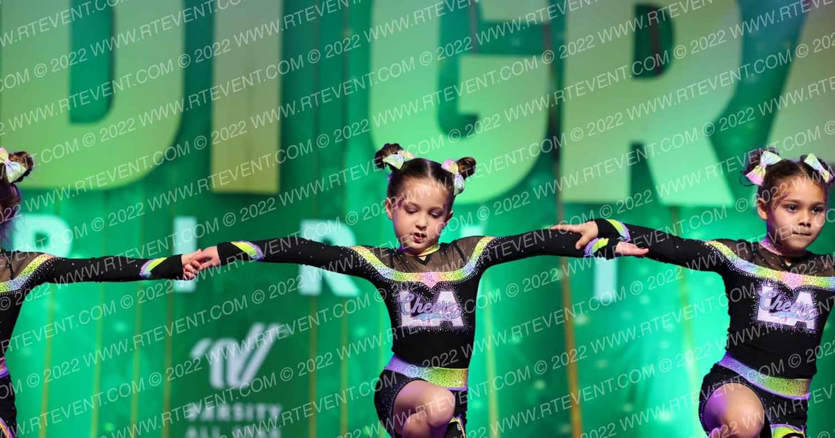 LA Cheerz Allstarz Rainbow Starz · Mardi Gras Nationals