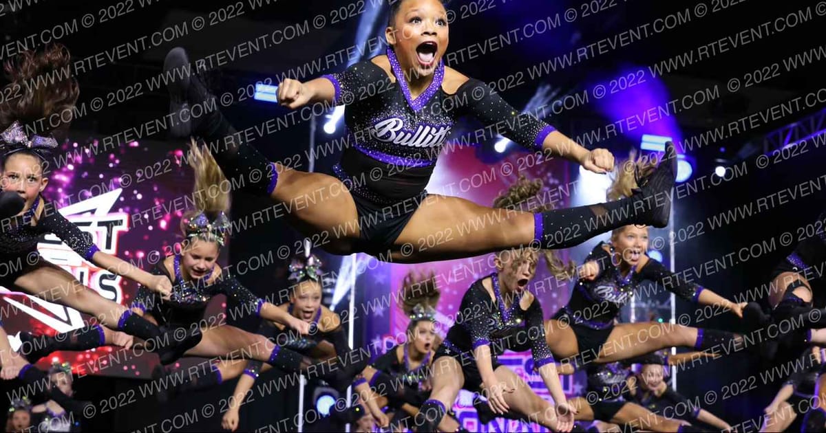 Bullitt Athletics Savage · Jamfest Cheer Super Nationals