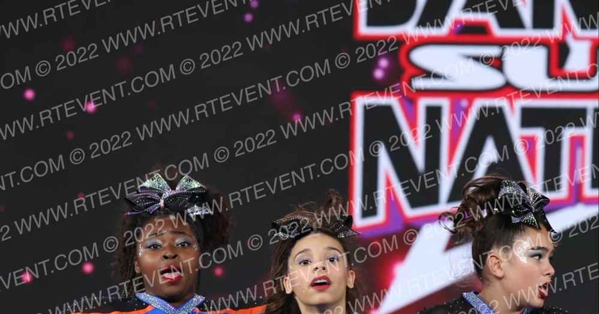 West Coast Rush Royalty · Jamfest Cheer Super Nationals