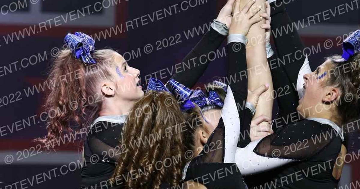 Element Athletics MKE H2O · Jamfest Cheer Super Nationals
