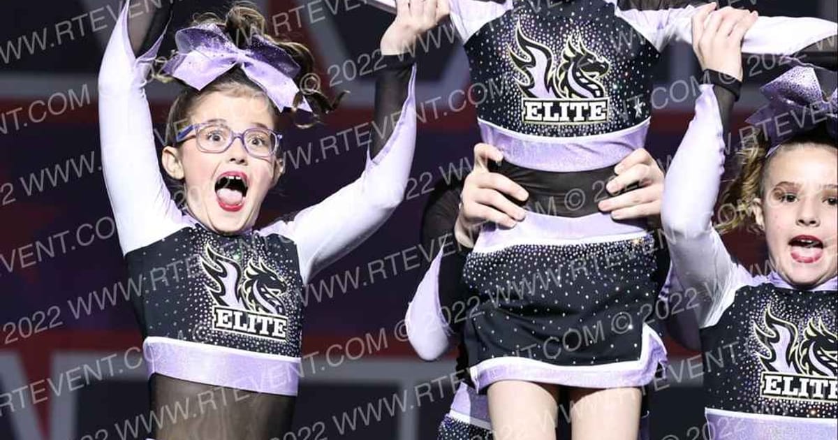 Dragons Elite Golden Spark · Jamfest Cheer Super Nationals