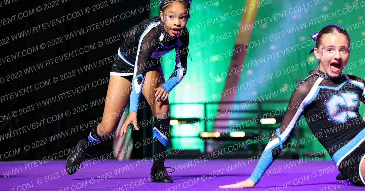 Louisiana Cheer Force Sapphire · Mardi Gras Nationals