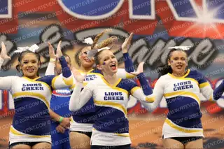 Carter High School Lions Carter High Varity Group Stunt