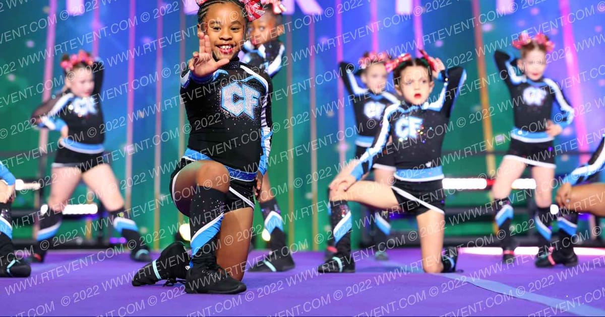 Louisiana Cheer Force Peppermints · Mardi Gras Nationals