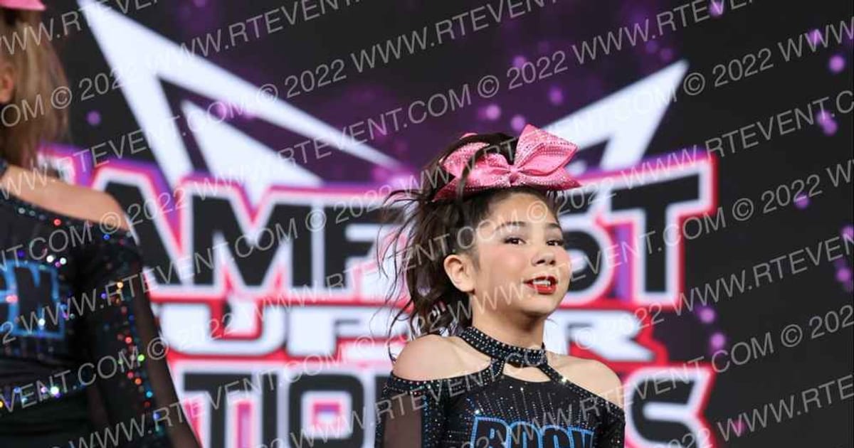 Rock Cheer Company Show Girls · Jamfest Cheer Super Nationals
